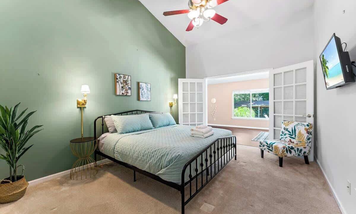 Photo of Bedroom in Southside
