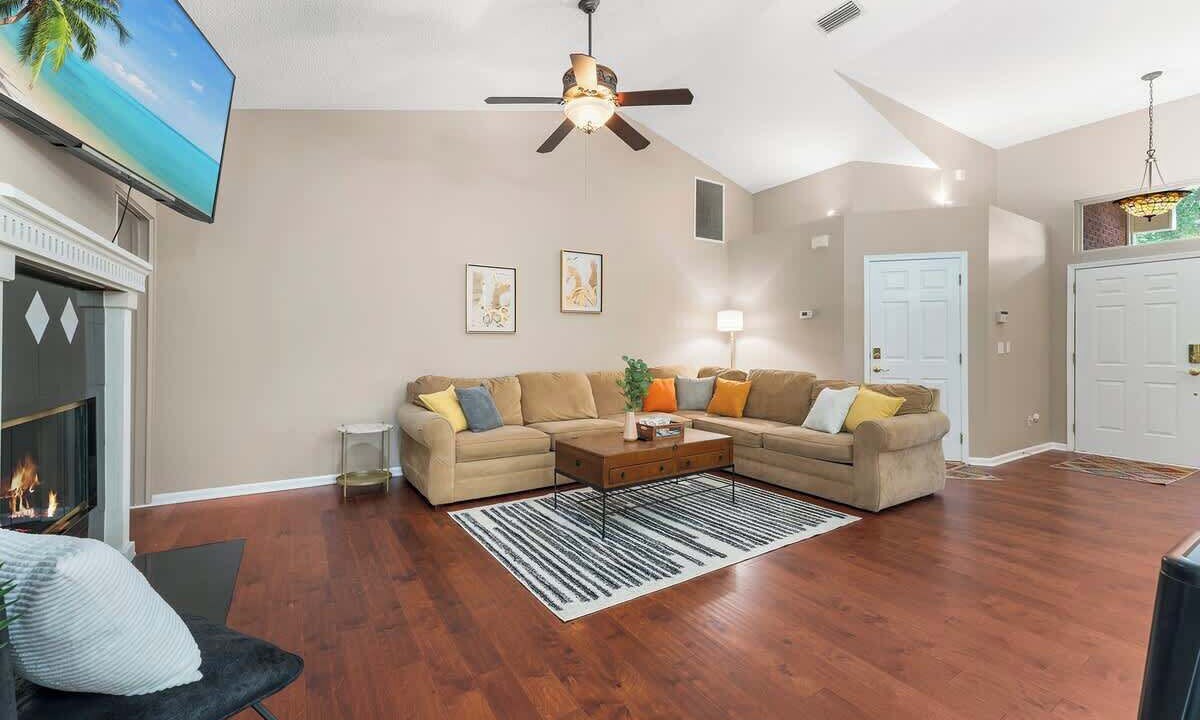 Photo of Livingroom in Southside