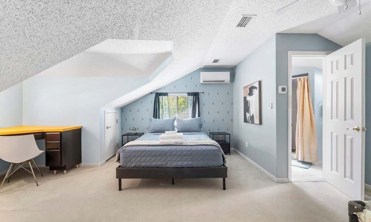 Photo of Bedroom in Southside