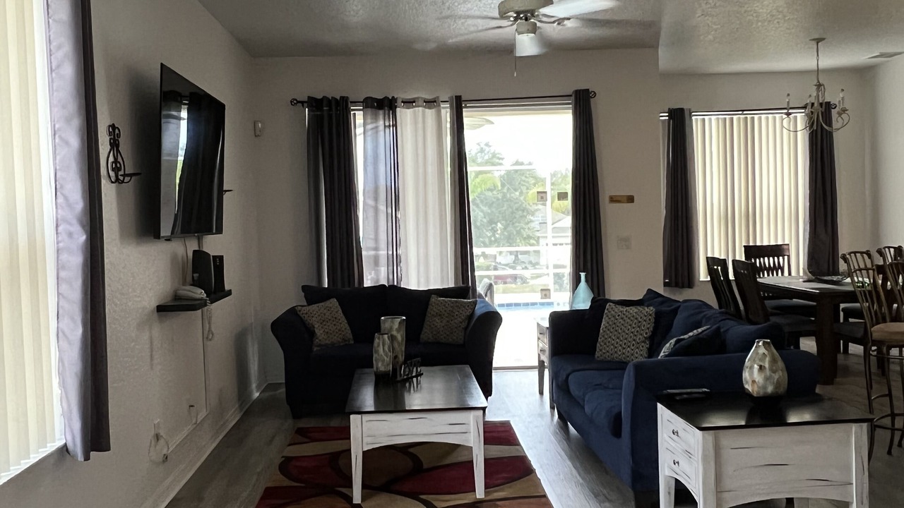 Photo of Livingroom in Highlands Reserve