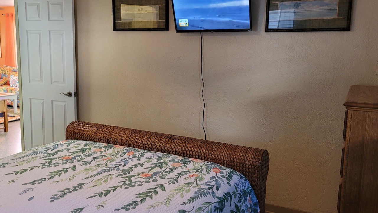 Photo of Bedroom in Edgewater