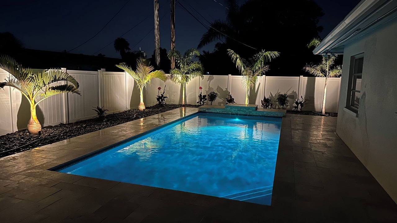 Photo of Outdoor in Gulf Gate Estates