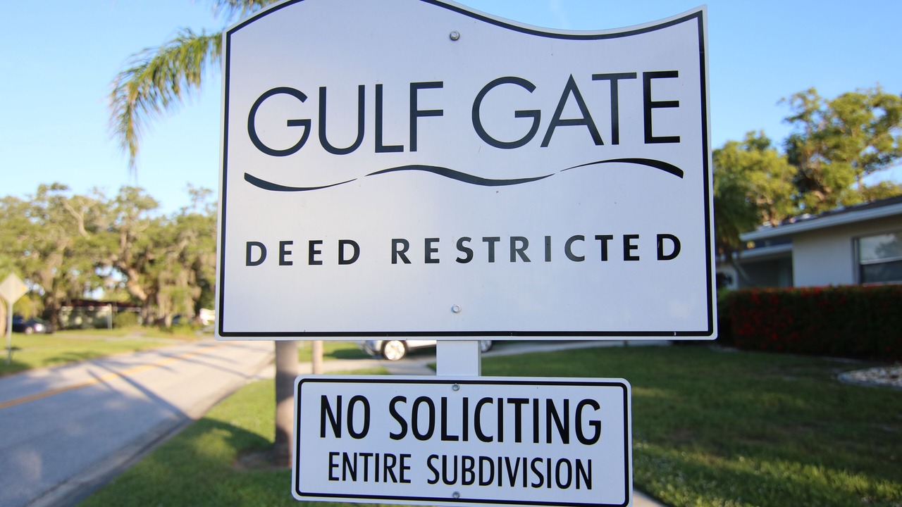 Photo of Outdoor in Gulf Gate Estates