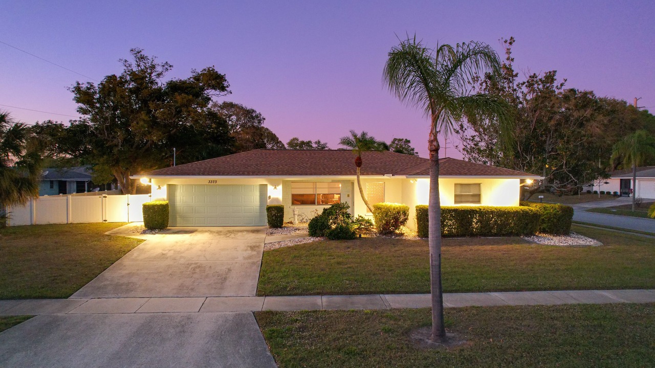 Photo of Outdoor in Gulf Gate Estates