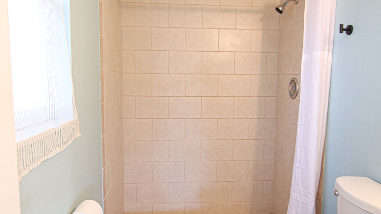 Photo of Bathroom in Gulf Gate Estates