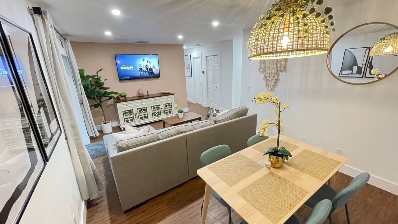 Photo of Livingroom in Brandon