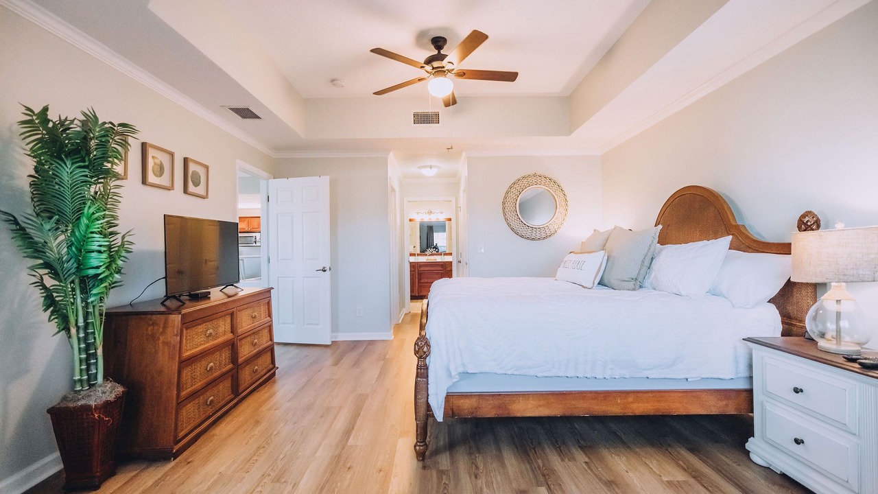 Photo of Bedroom in Butler Beach