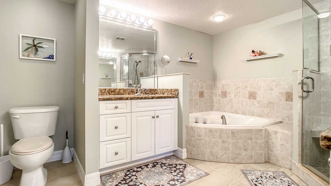 Photo of Bathroom in New Smyrna Beach
