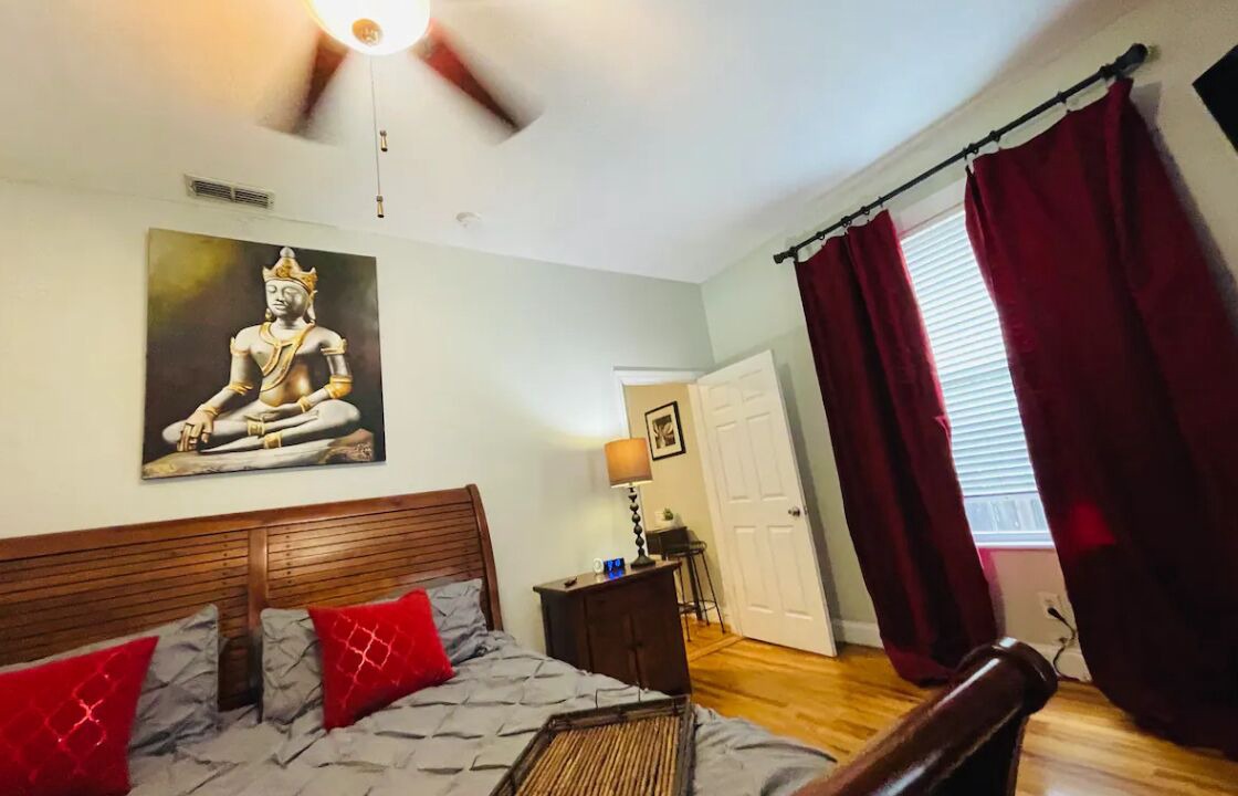 Photo of Bedroom in Tampa Heights
