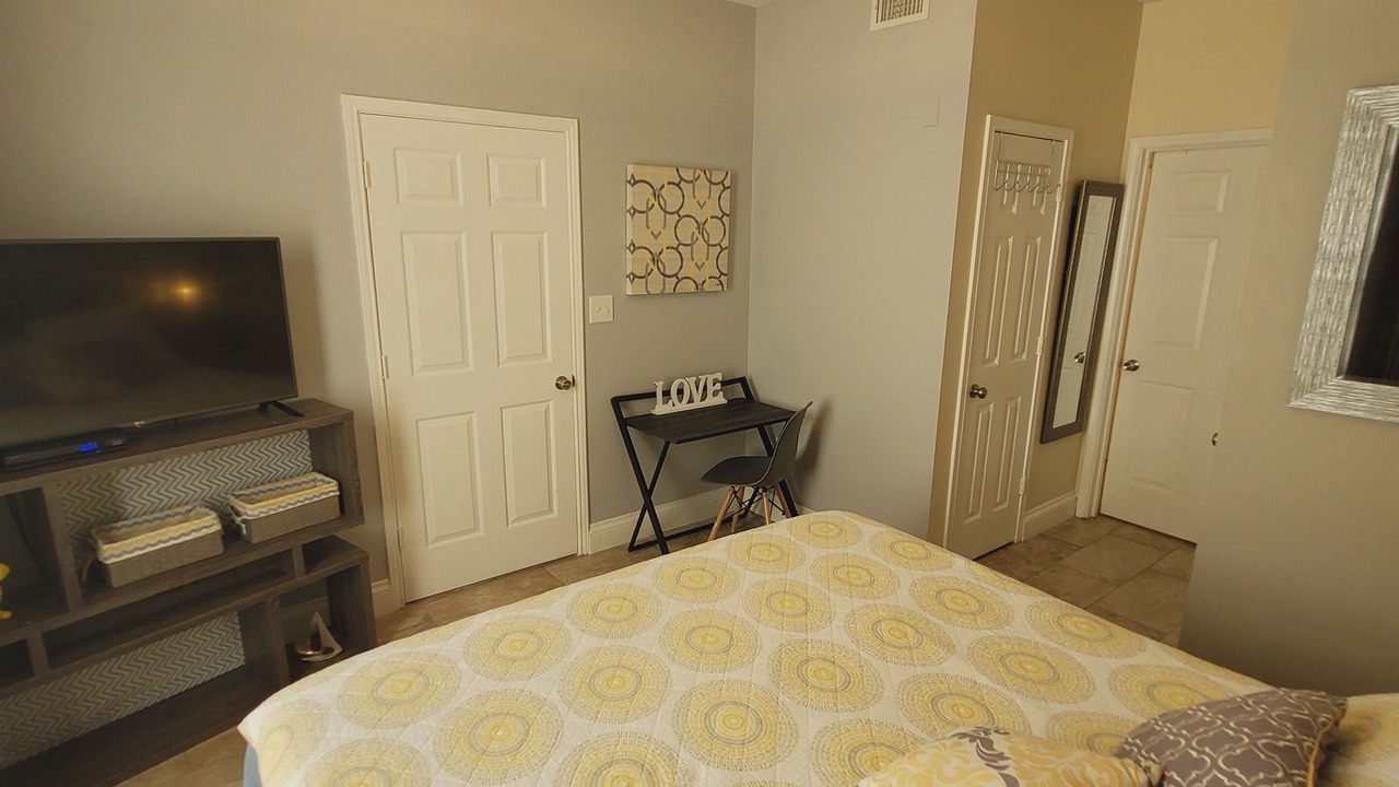Photo of Bedroom in Clearwater