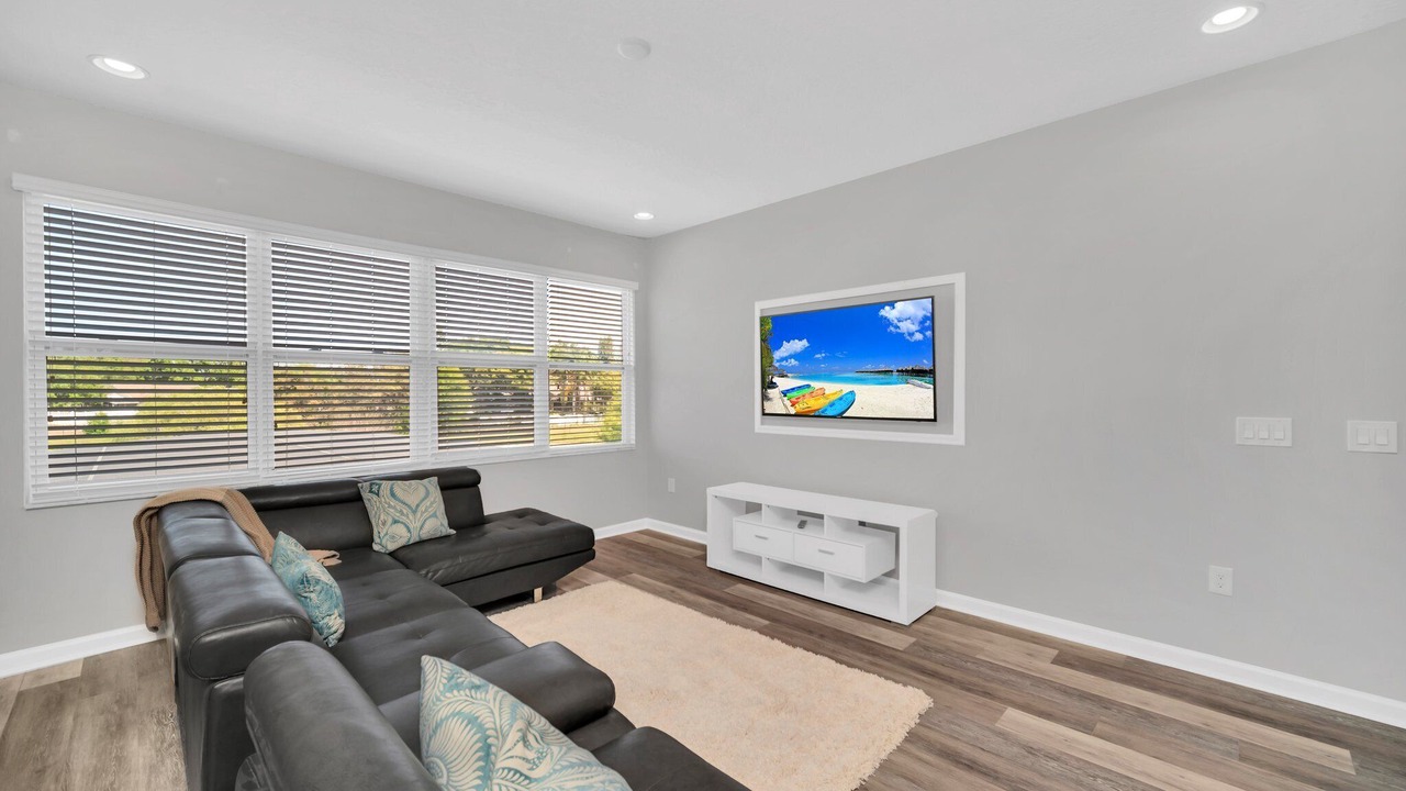 Photo of Livingroom in Loughman