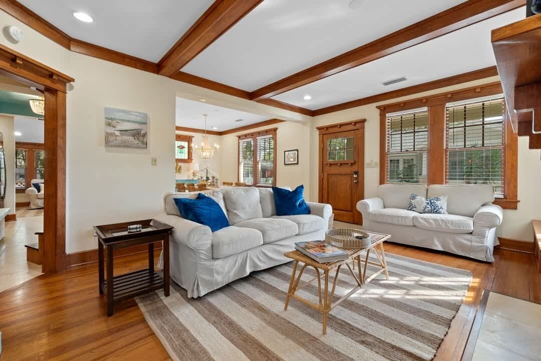 Photo of Livingroom in Downtown Historic District