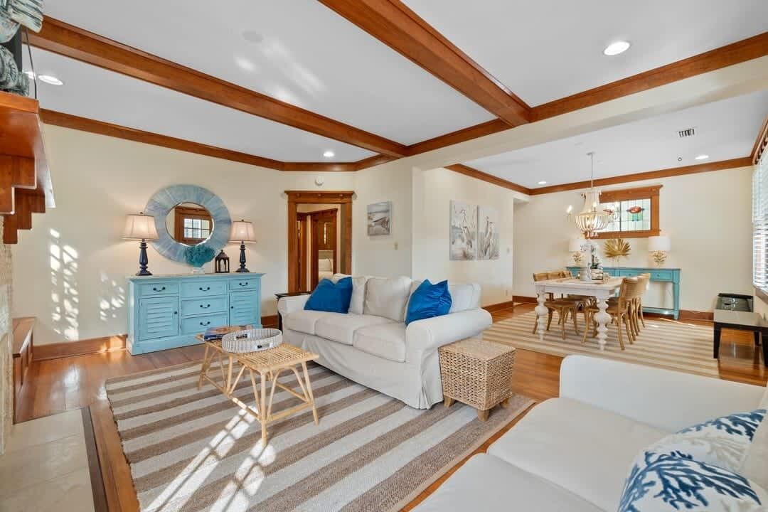 Photo of Livingroom in Downtown Historic District