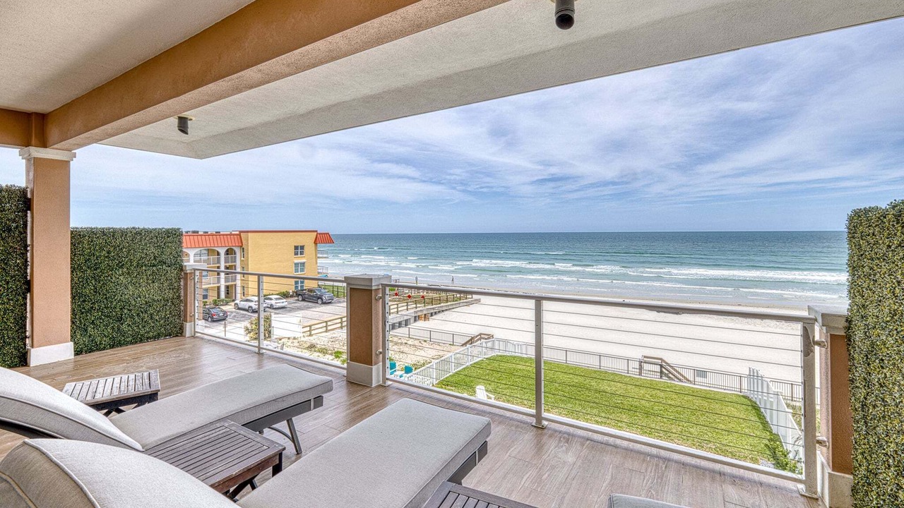 Photo of Patio Balcony in New Smyrna Beach