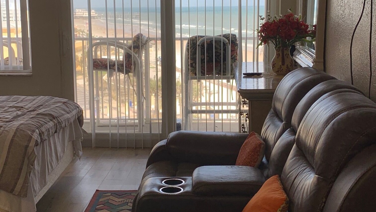 Photo of Bedroom in Lenox Park