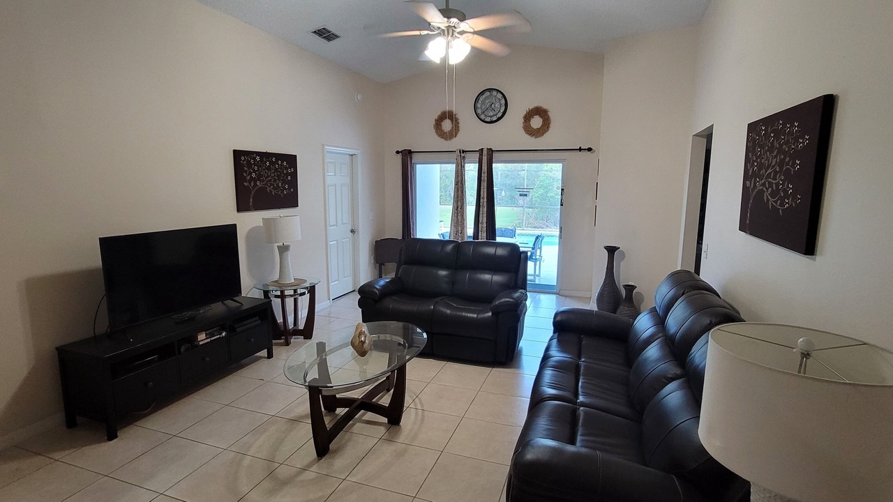 Photo of Livingroom in Silver Creek
