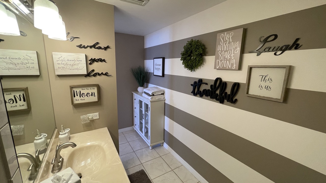 Photo of Bathroom in Seabreeze Park