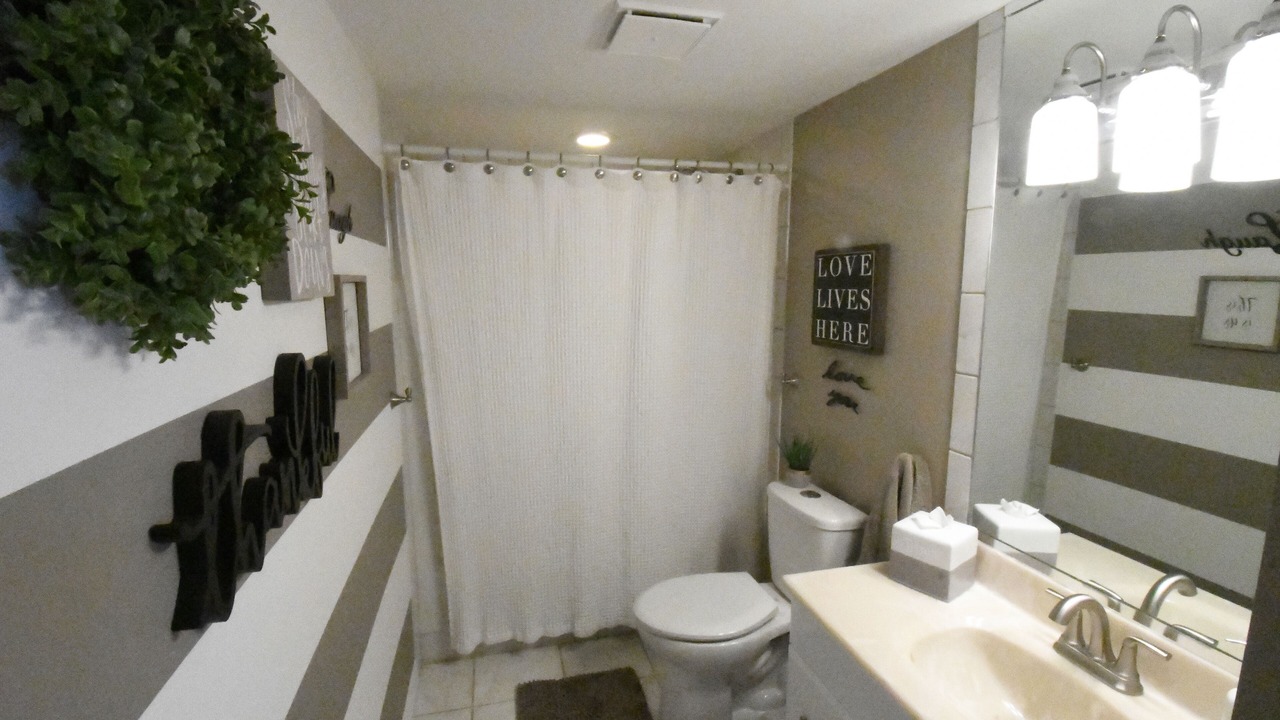 Photo of Bathroom in Seabreeze Park