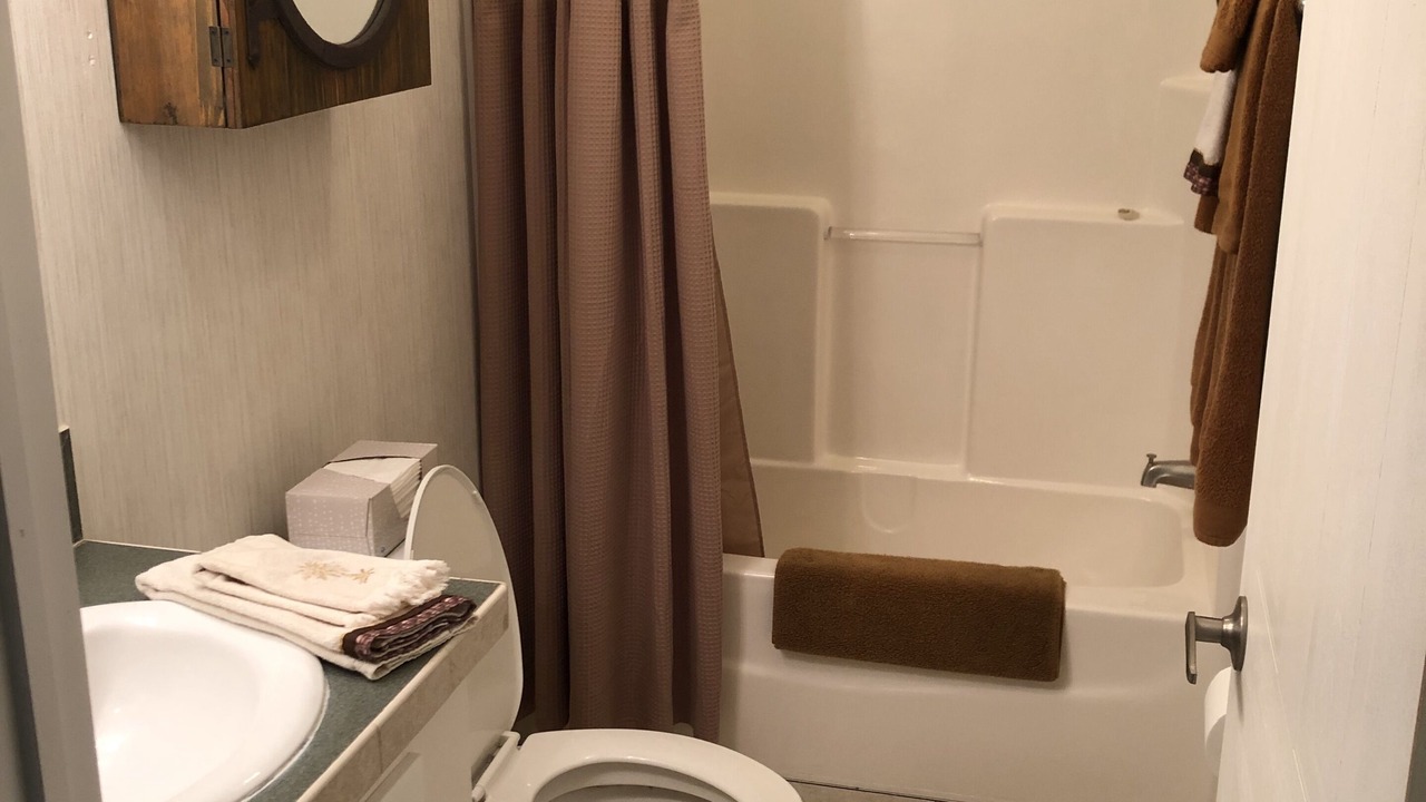 Photo of Bathroom in Astor