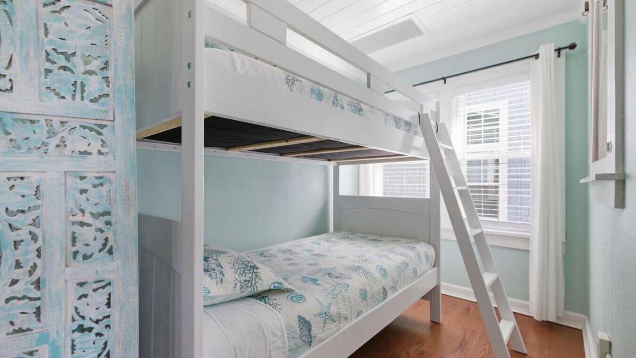 Photo of Bedroom in Pass-a-Grille