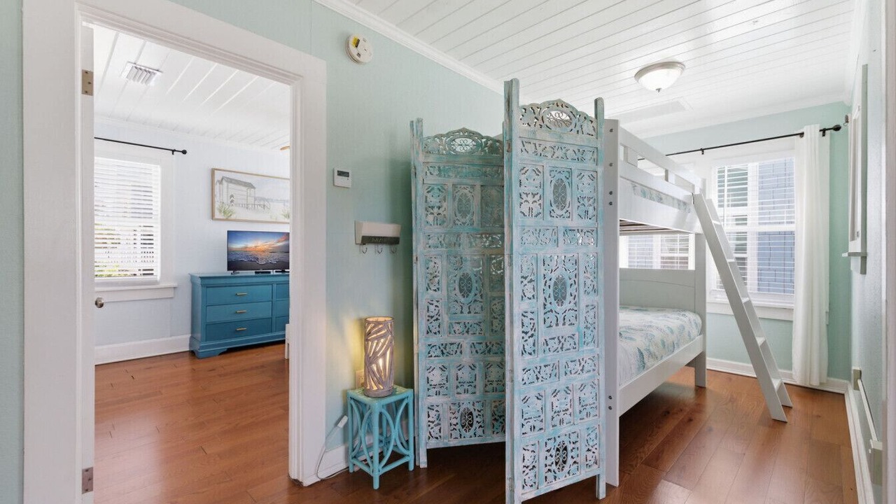 Photo of Bedroom in Pass-a-Grille