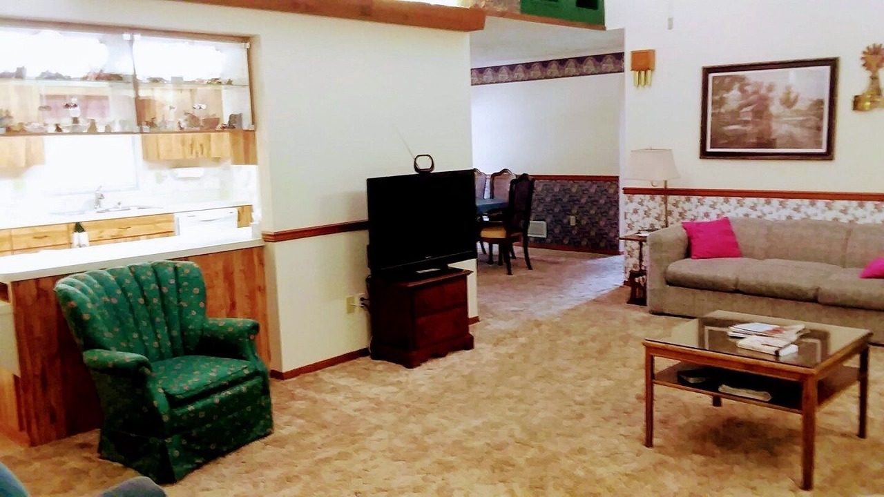 Photo of Livingroom in Sarasota Springs