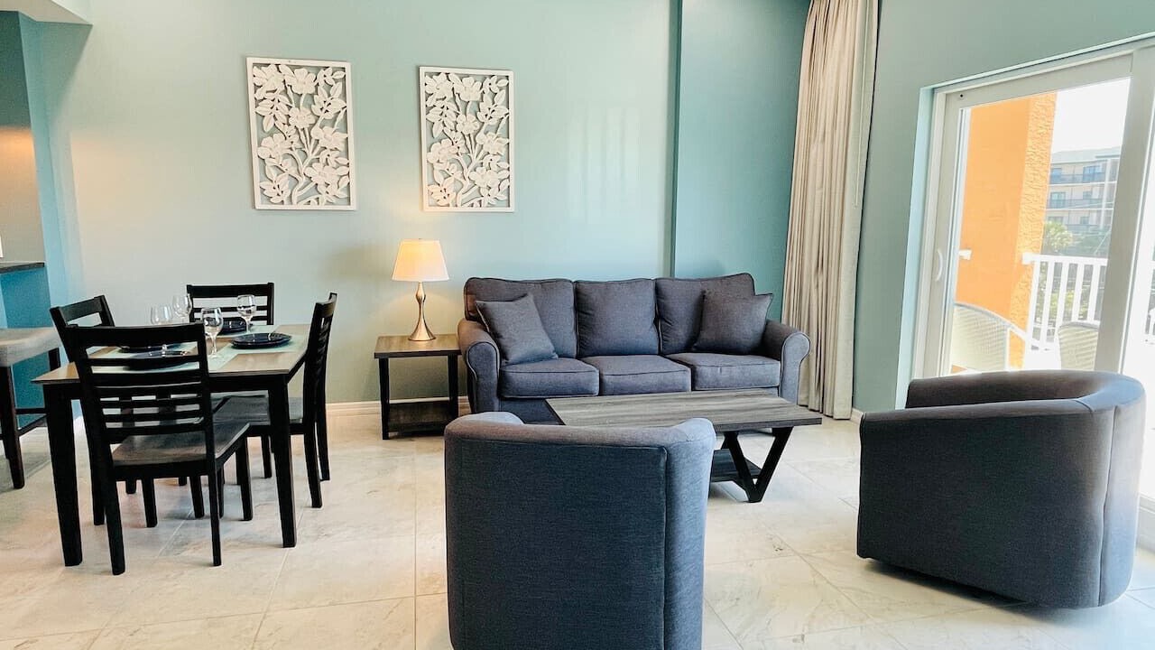 Photo of Livingroom in Madeira Beach