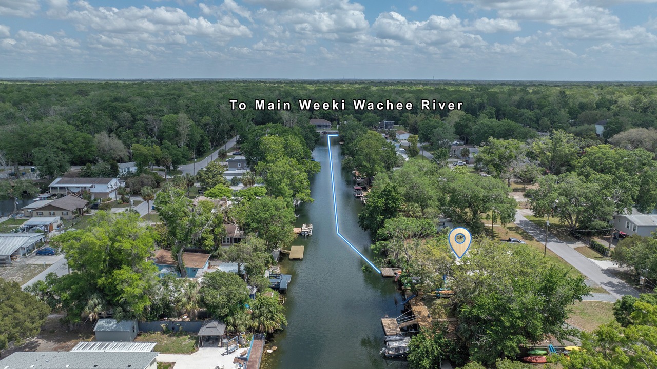 Photo of Outdoor in Weeki Wachee Gardens