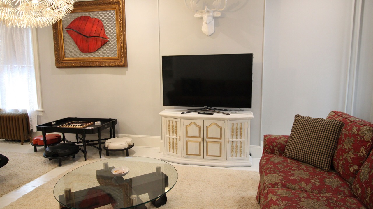 Photo of Livingroom in Lambertville