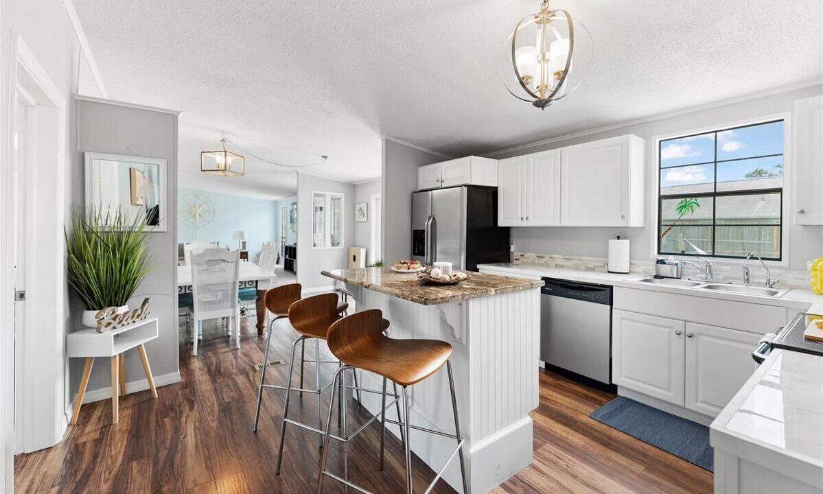 Photo of Kitchen in Butler Beach