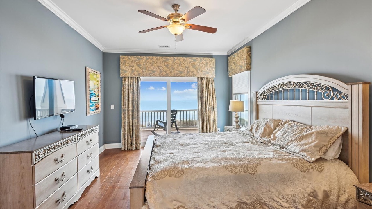 Photo of Bedroom in Windy Hill