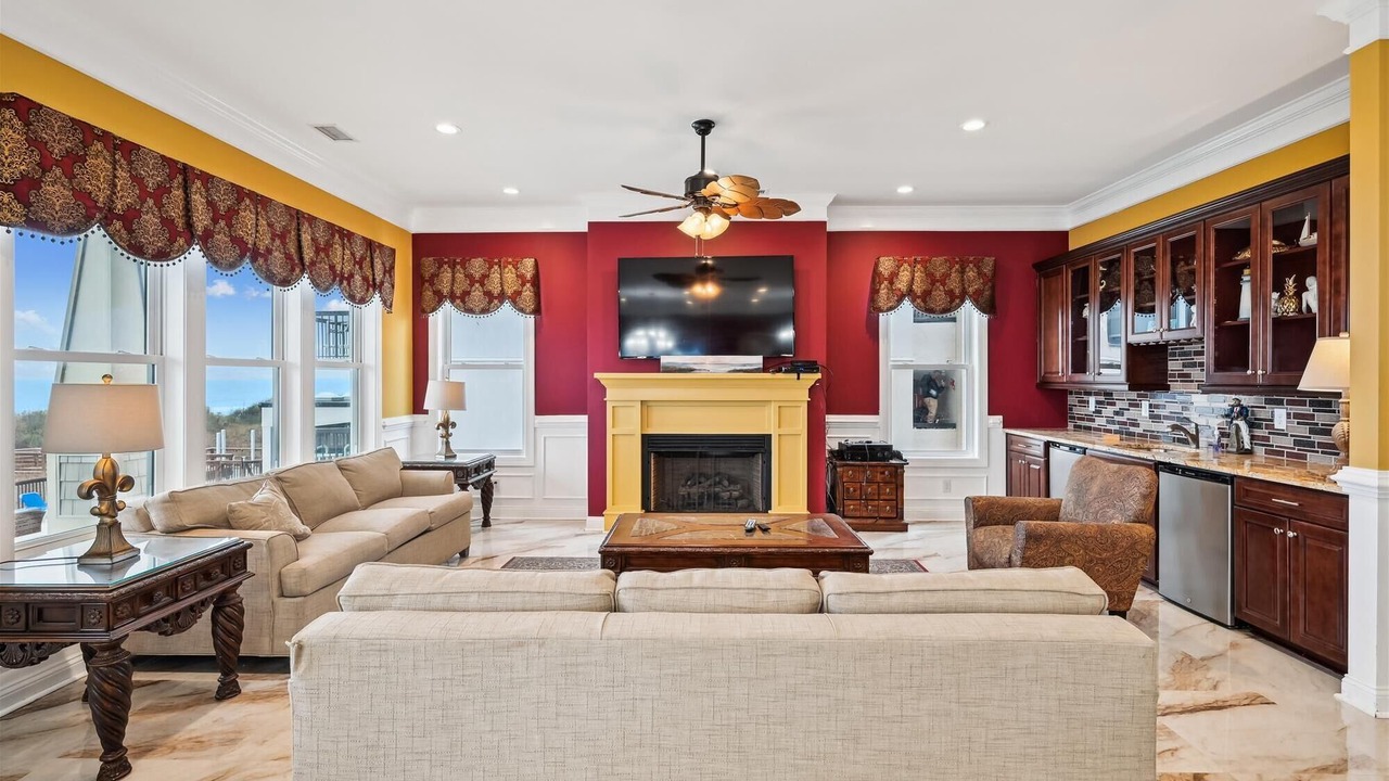 Photo of Livingroom in Windy Hill