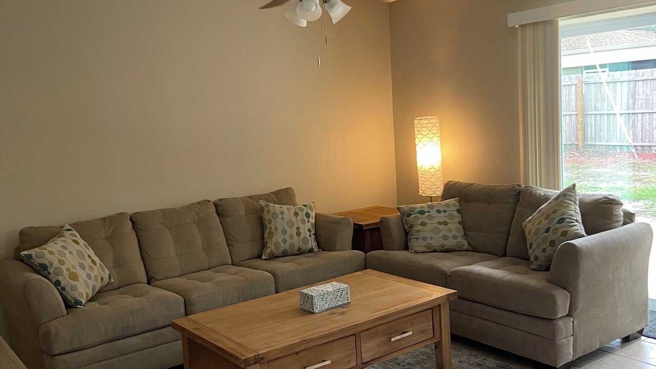 Photo of Livingroom in Anona