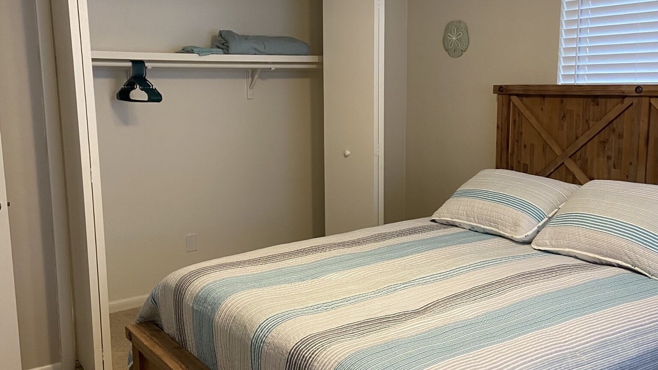 Photo of Bedroom in Anona