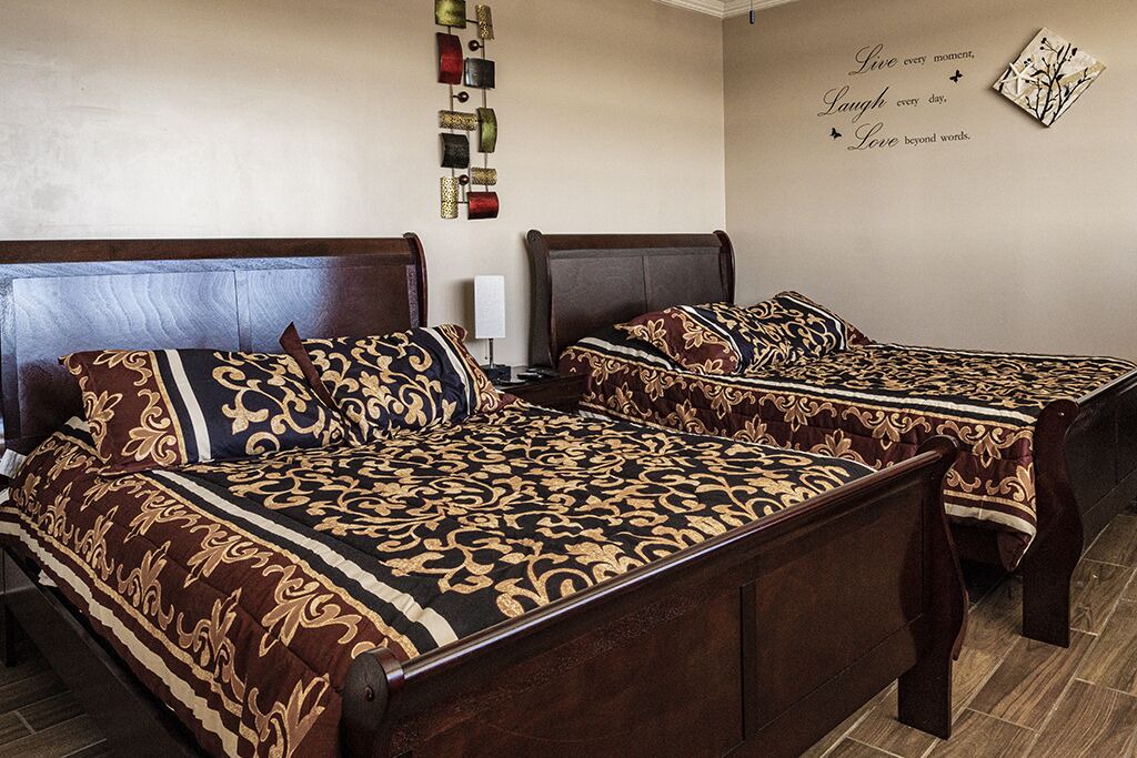 Photo of Bedroom in South Peninsula Historic District