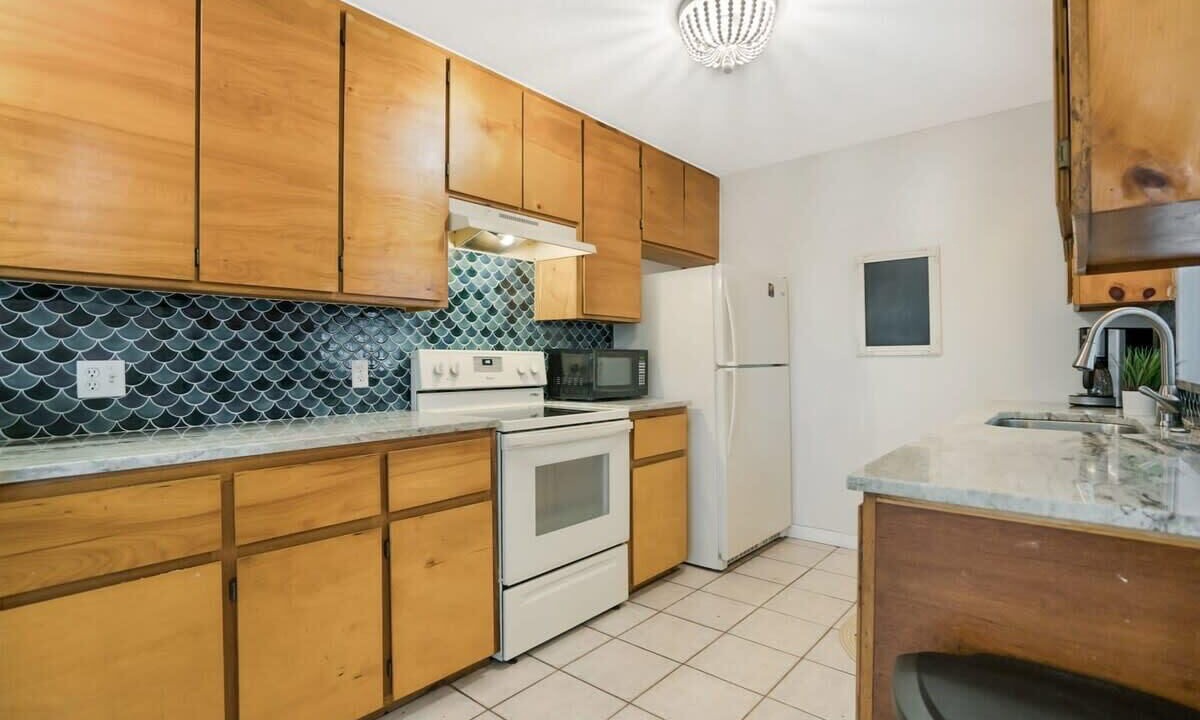 Photo of Kitchen in Coquina Gables