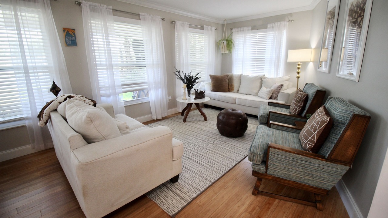 Photo of Livingroom in Riviera Bay
