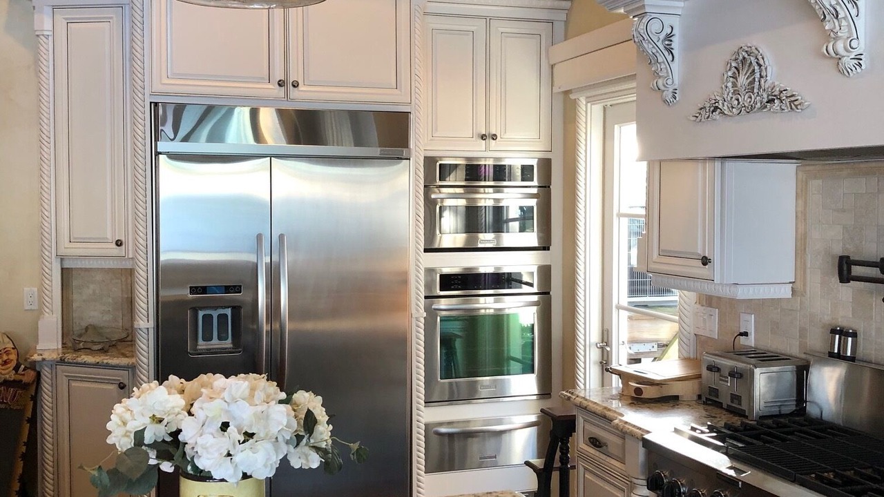 Photo of Kitchen in Treasure Island
