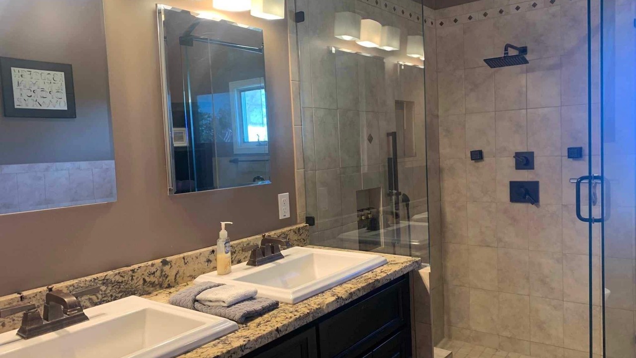 Photo of Bathroom in Fellowship