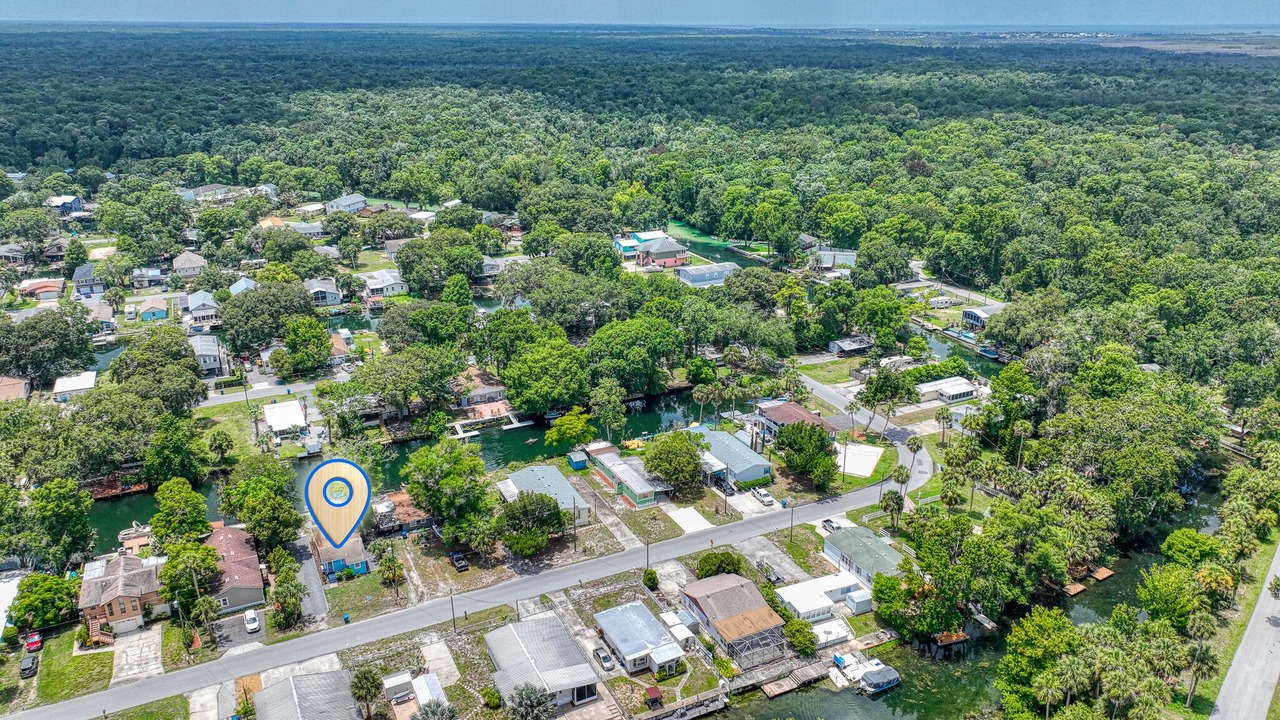 Photo of Outdoor in Weeki Wachee Gardens