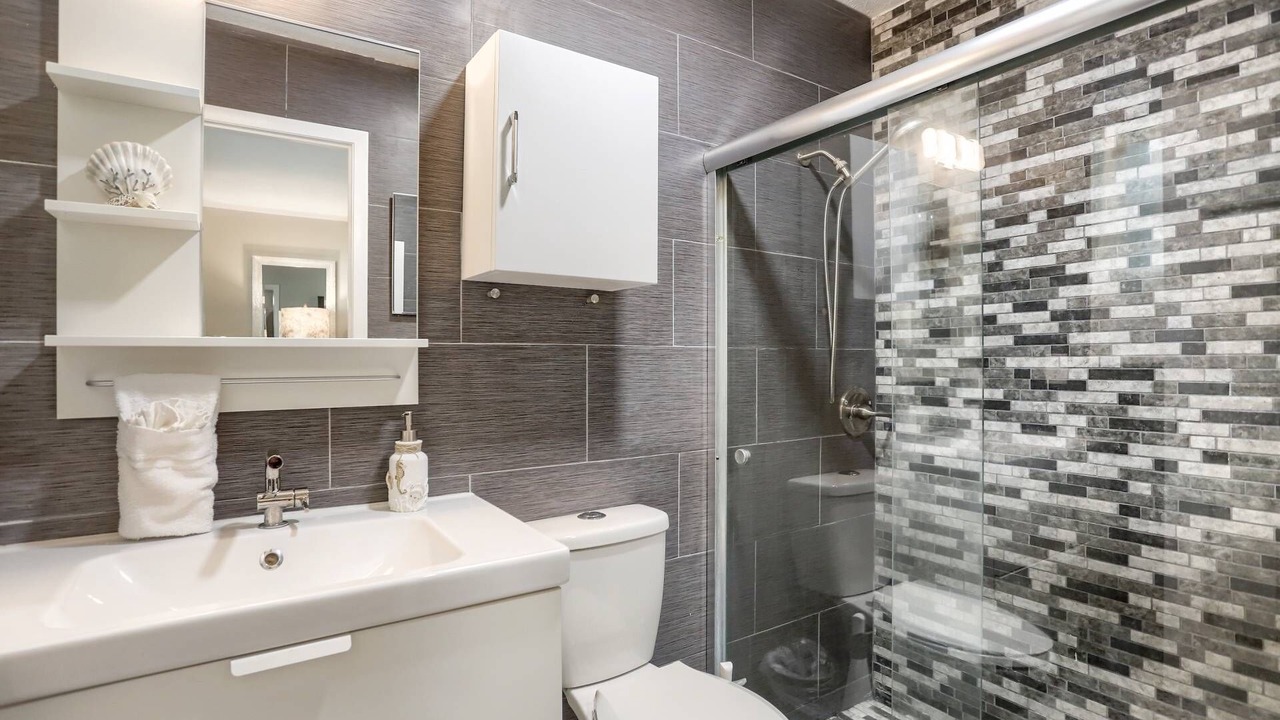 Photo of Bathroom in Pinellas Park