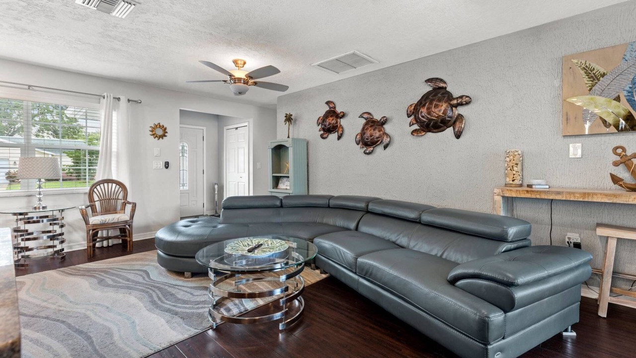 Photo of Bedroom in Pinellas Park