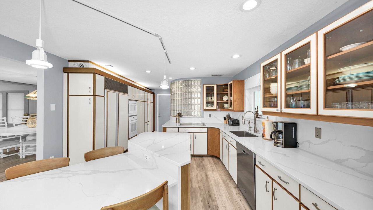 Photo of Kitchen in Bayshore Gardens