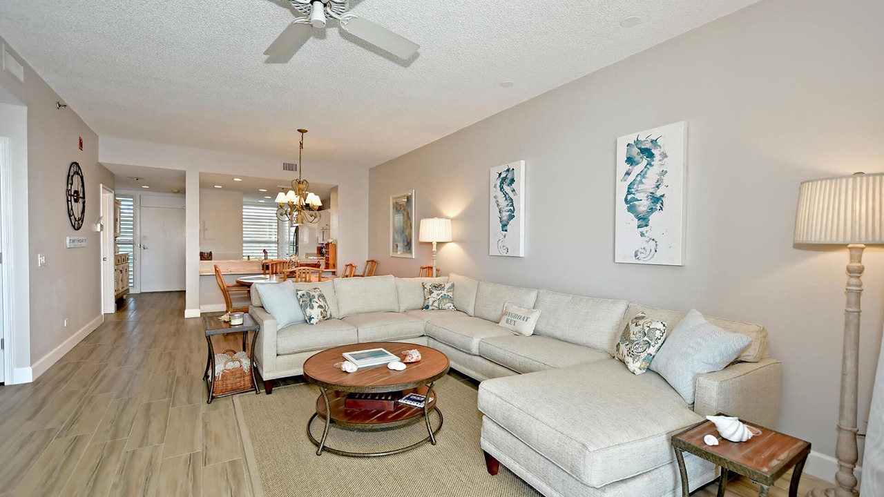 Photo of Livingroom in Whitney Beach