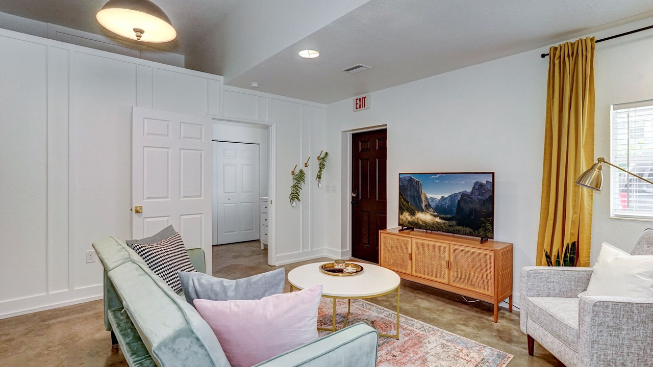 Photo of Bedroom in Downtown Dunedin