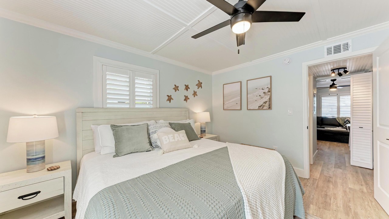 Photo of Bedroom in Bradenton Beach
