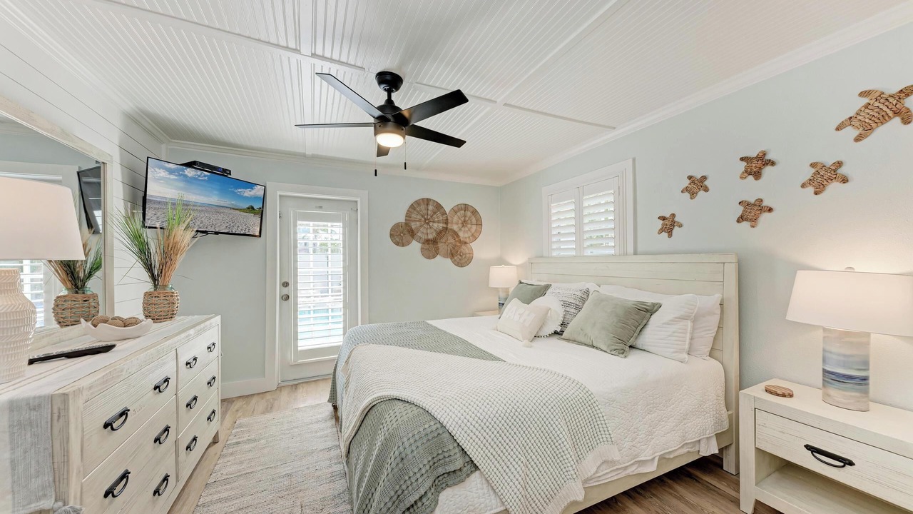Photo of Bedroom in Bradenton Beach