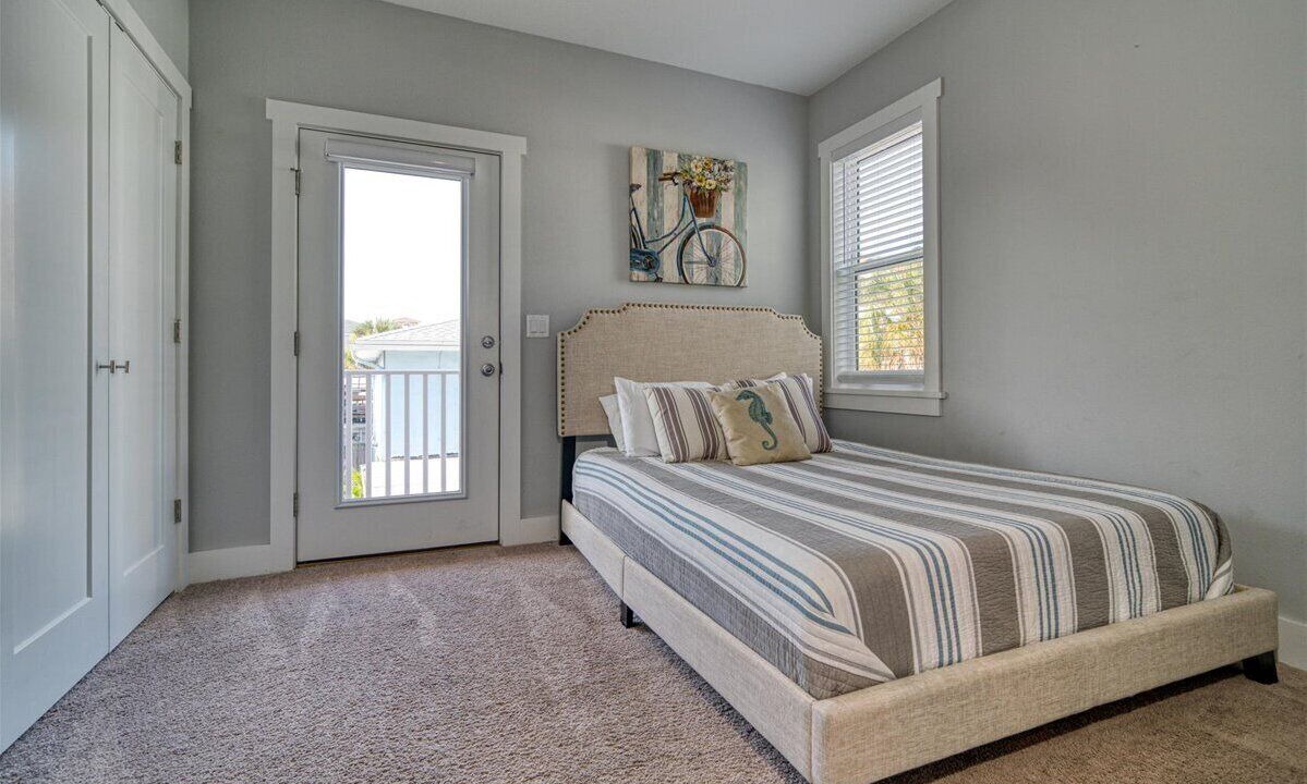 Photo of Bedroom in Independence Square
