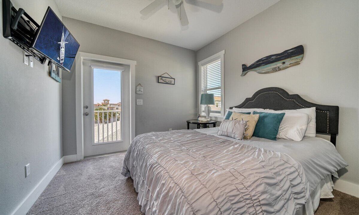 Photo of Bedroom in Independence Square