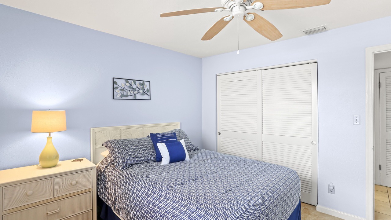 Photo of Bedroom in Madeira Beach